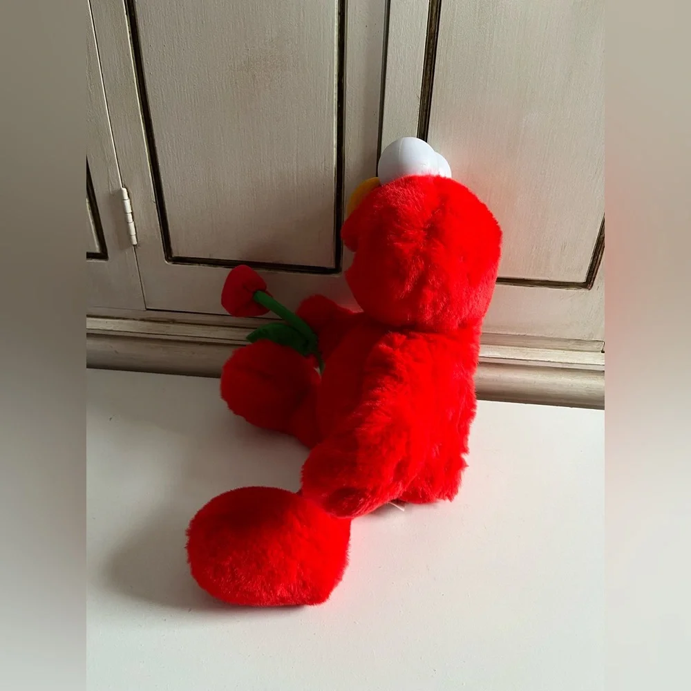 Vintage “Elmo Loves You